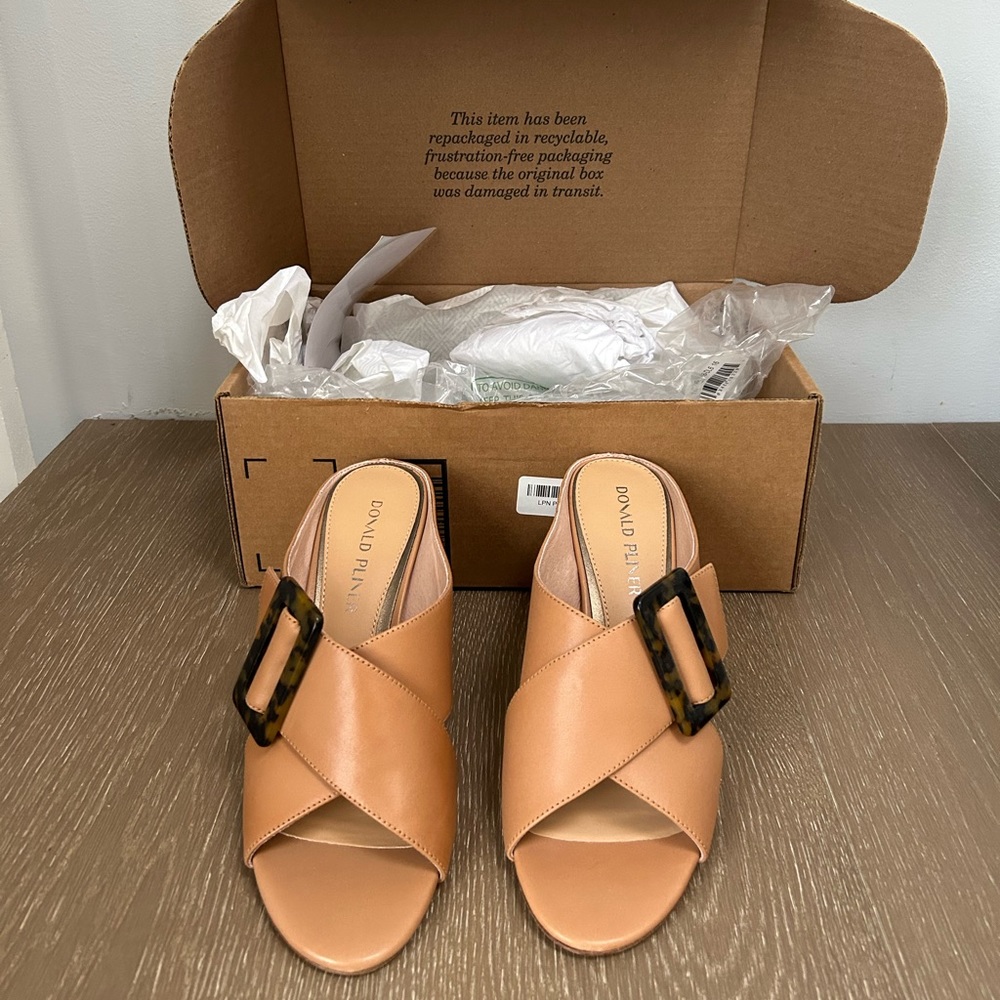 New Donald Pliner Heeled Sandals